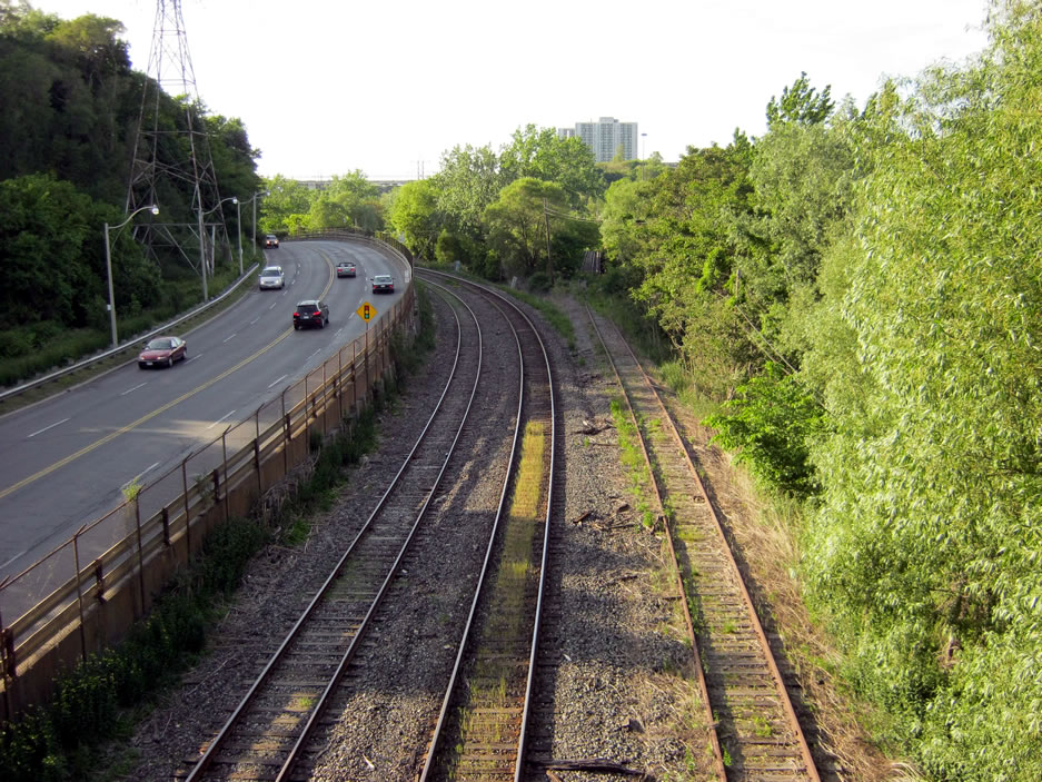 Rail lines at Winchester Street